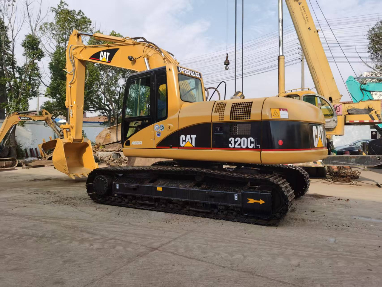 Caterpillar 320CL - Crawler excavator: picture 1 Caterpillar 320CL - Crawler excavator: picture 1
