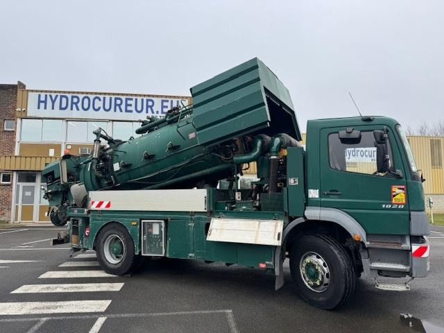Mercedes Atego 1828 - Vacuum truck: picture 1 Mercedes Atego 1828 - Vacuum truck: picture 1