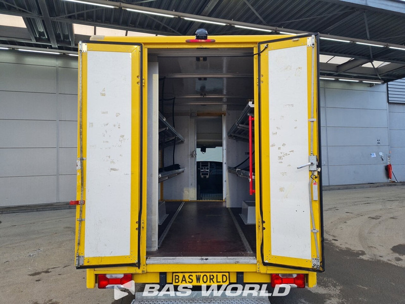 Iveco Daily Daily 35S11 - Commercial vehicle: picture 5 Iveco Daily Daily 35S11 - Commercial vehicle: picture 5