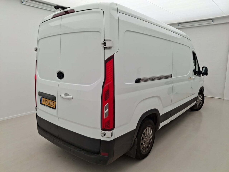 Maxus eDeliver 9 L3H2 Bus. 89 kWh AUT/ECC/NAV/LMV/PDC/LED - Commercial vehicle: picture 3 Maxus eDeliver 9 L3H2 Bus. 89 kWh AUT/ECC/NAV/LMV/PDC/LED - Commercial vehicle: picture 3