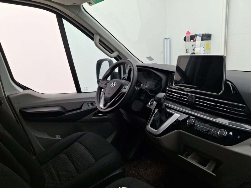 Maxus eDeliver 9 L3H2 Bus. 89 kWh AUT/ECC/NAV/LMV/PDC/LED - Commercial vehicle: picture 4 Maxus eDeliver 9 L3H2 Bus. 89 kWh AUT/ECC/NAV/LMV/PDC/LED - Commercial vehicle: picture 4