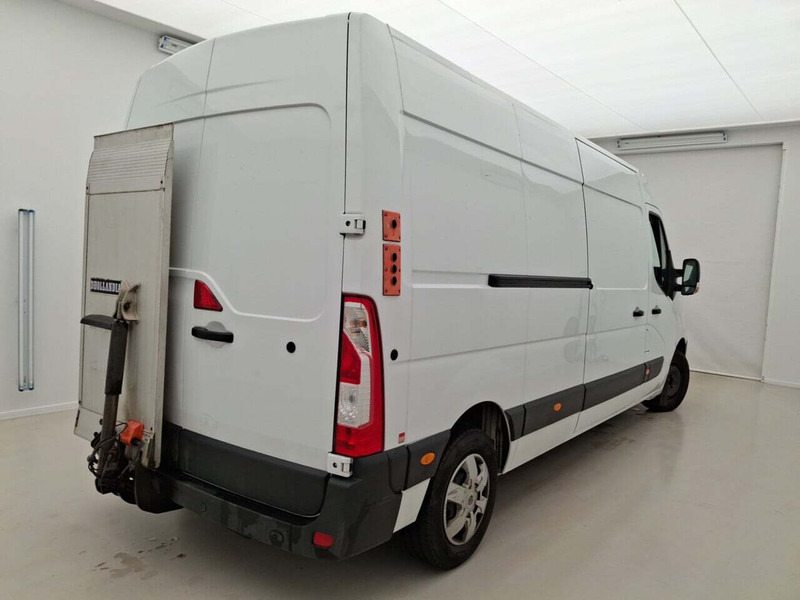 Nissan Interstar 2.3 dCi L3H2 3T5 N-Connecta Airconditioning - Commercial vehicle: picture 4 Nissan Interstar 2.3 dCi L3H2 3T5 N-Connecta Airconditioning - Commercial vehicle: picture 4