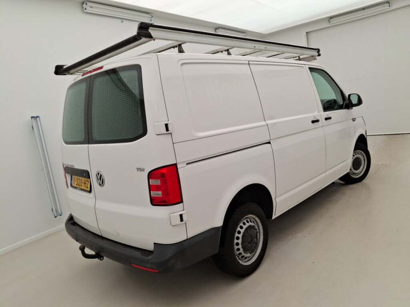 Volkswagen Transporter 2.0 TDI L1H1 Economy Airconditioning - Commercial vehicle: picture 5 Volkswagen Transporter 2.0 TDI L1H1 Economy Airconditioning - Commercial vehicle: picture 5