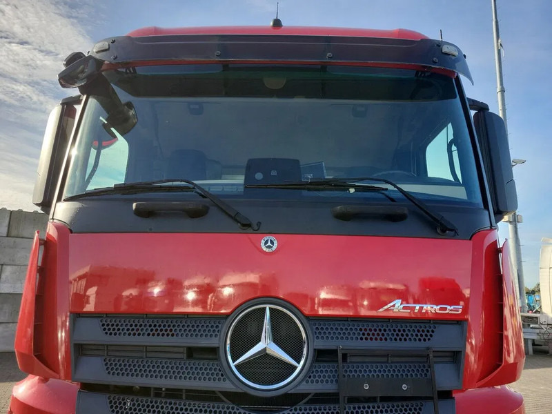 Mercedes-Benz Actros Actros 1942 - Tractor unit: picture 4 Mercedes-Benz Actros Actros 1942 - Tractor unit: picture 4