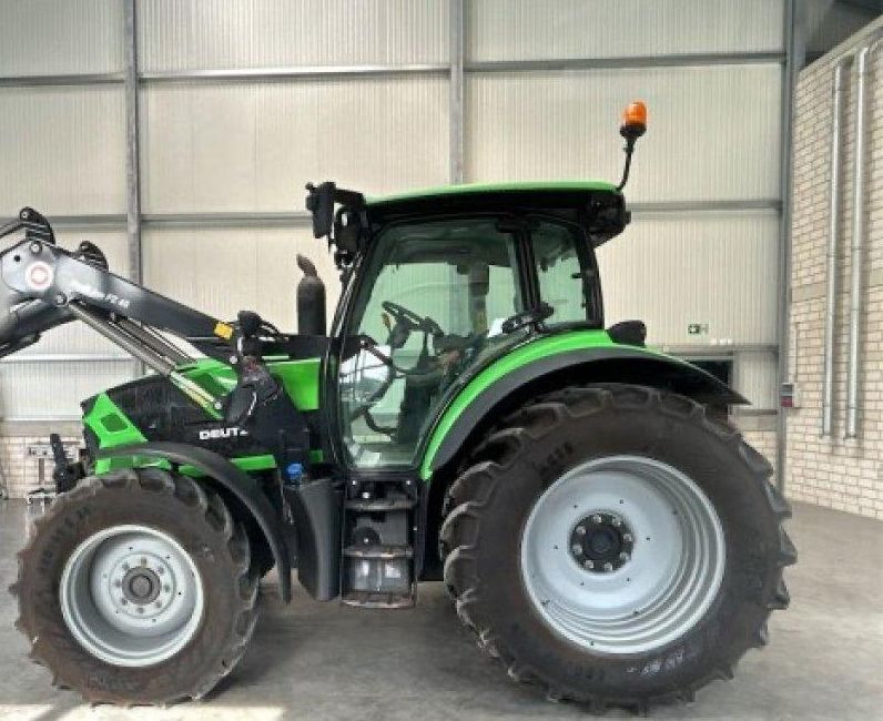 Deutz-Fahr 6130 TTV - Farm tractor: picture 3 Deutz-Fahr 6130 TTV - Farm tractor: picture 3
