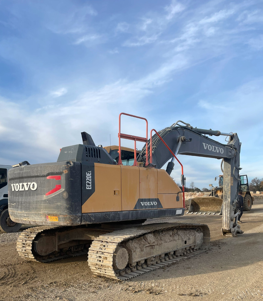 Volvo EC220EL - Crawler excavator: picture 3 Volvo EC220EL - Crawler excavator: picture 3
