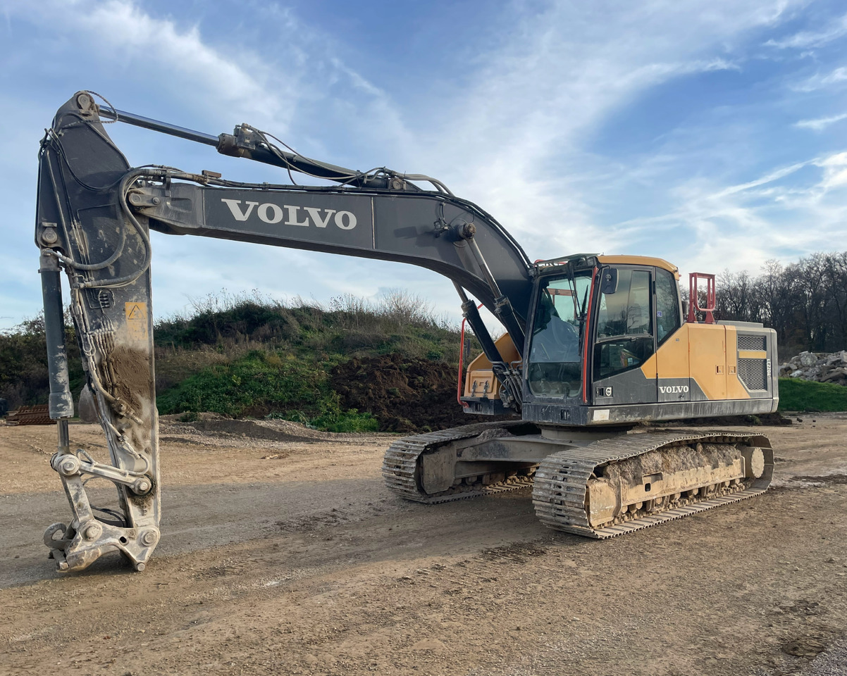 Volvo EC220EL - Crawler excavator: picture 5 Volvo EC220EL - Crawler excavator: picture 5