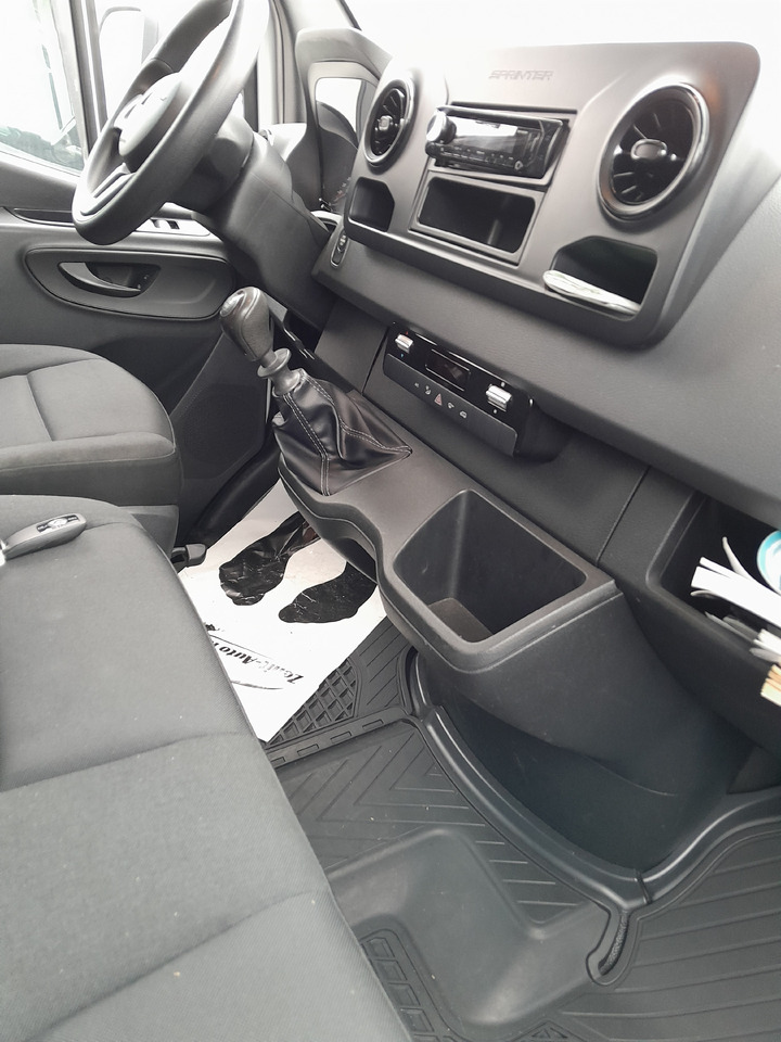 Open body delivery van MERCEDES-BENZ Sprinter 316 CDI 4x2: picture 27