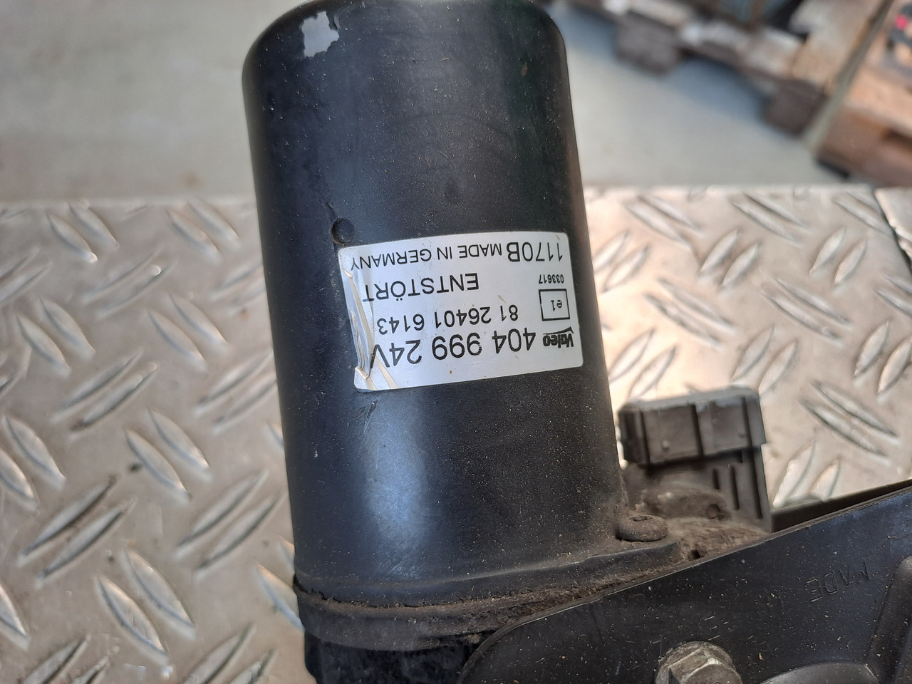 Wiper for Truck Gebrauchter MAN TGL 8.220 Scheibenwischergestänge und Wischermotor, Artikel - Nr.: 81.26411 - 6118: picture 7 Wiper for Truck Gebrauchter MAN TGL 8.220 Scheibenwischergestänge und Wischermotor, Artikel - Nr.: 81.26411 - 6118: picture 7