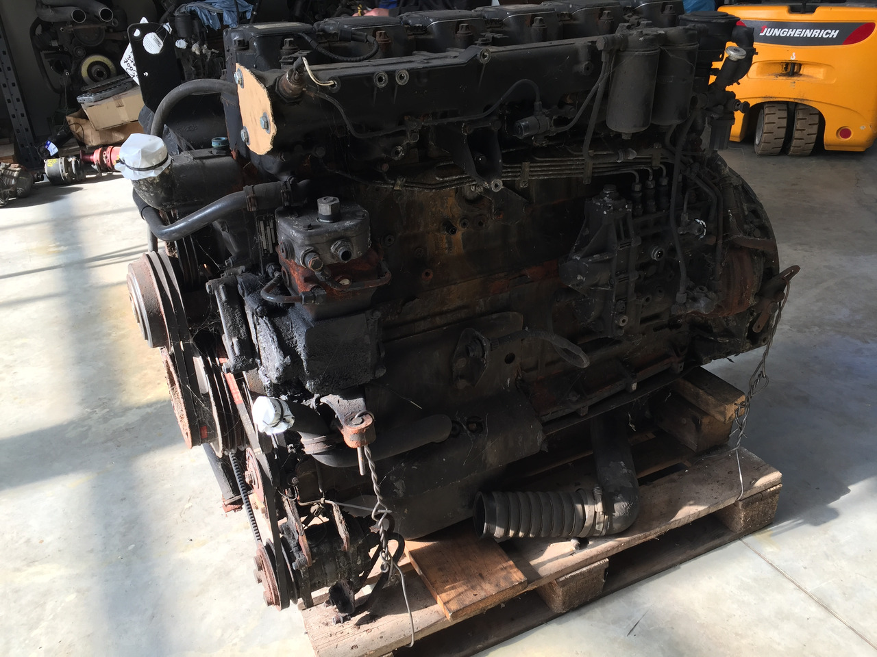 Gebrauchter Motor MAN F 2000 19.414 Typ D 2866 LF 31 Euro 3 - Engine for Truck: picture 2 Gebrauchter Motor MAN F 2000 19.414 Typ D 2866 LF 31 Euro 3 - Engine for Truck: picture 2
