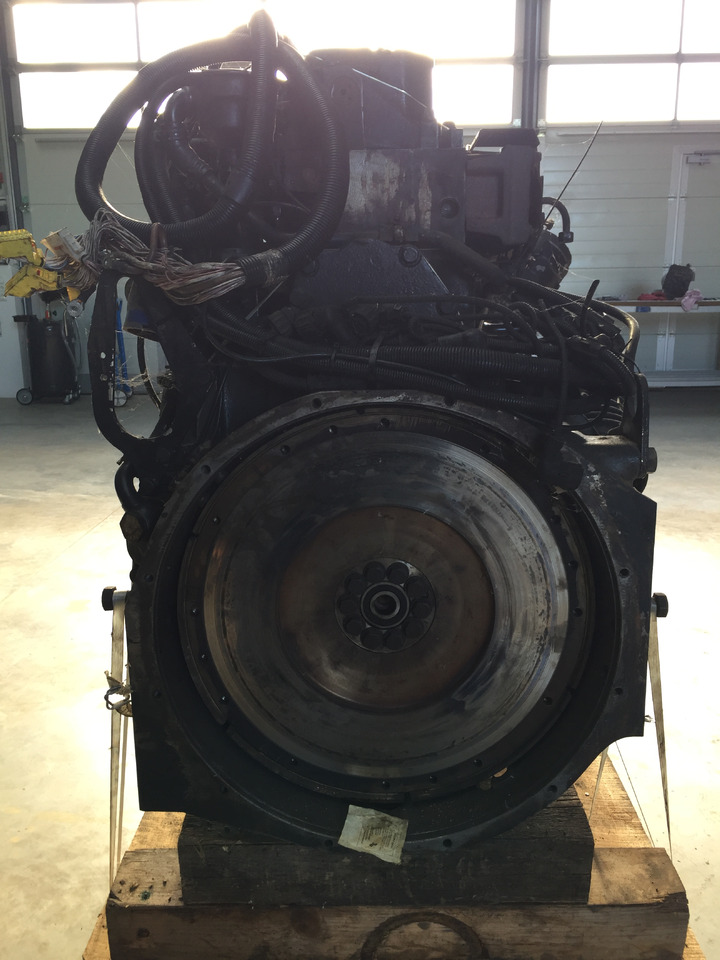 Gebrauchter Motor MAN TGA 26.464, Typ D 2876 LF 04 / 05, Euro 3 - Engine for Truck: picture 4 Gebrauchter Motor MAN TGA 26.464, Typ D 2876 LF 04 / 05, Euro 3 - Engine for Truck: picture 4