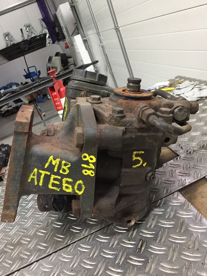 Gebrauchtes Lenkgetriebe DB Atego 818, Artikel - Nr.: A 970 460 08 00 - Steering gear for Truck: picture 5 Gebrauchtes Lenkgetriebe DB Atego 818, Artikel - Nr.: A 970 460 08 00 - Steering gear for Truck: picture 5