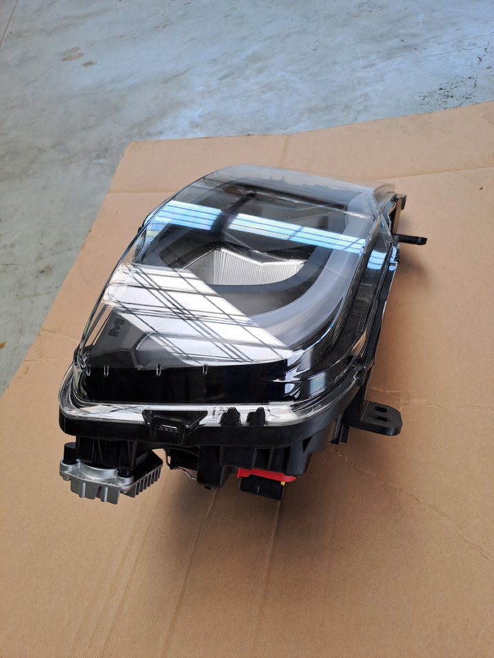 ---Neuw. Hauptscheinwerfer MAN TG3 rechts, Leuchtweitenverstellung, Artikel - Nr. : 81.25101 - 6738 - Headlight for Truck: picture 2 ---Neuw. Hauptscheinwerfer MAN TG3 rechts, Leuchtweitenverstellung, Artikel - Nr. : 81.25101 - 6738 - Headlight for Truck: picture 2