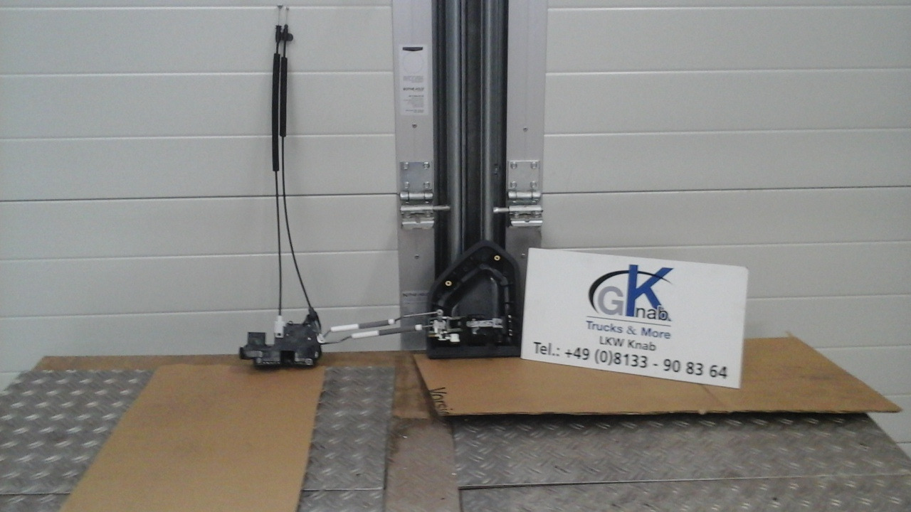 Neuwertige Türschloss Zentralverriegelung links, MAN TGM / TG3, Artikel - Nr.: 81.62680 - 5025 - Door and parts for Truck: picture 2 Neuwertige Türschloss Zentralverriegelung links, MAN TGM / TG3, Artikel - Nr.: 81.62680 - 5025 - Door and parts for Truck: picture 2