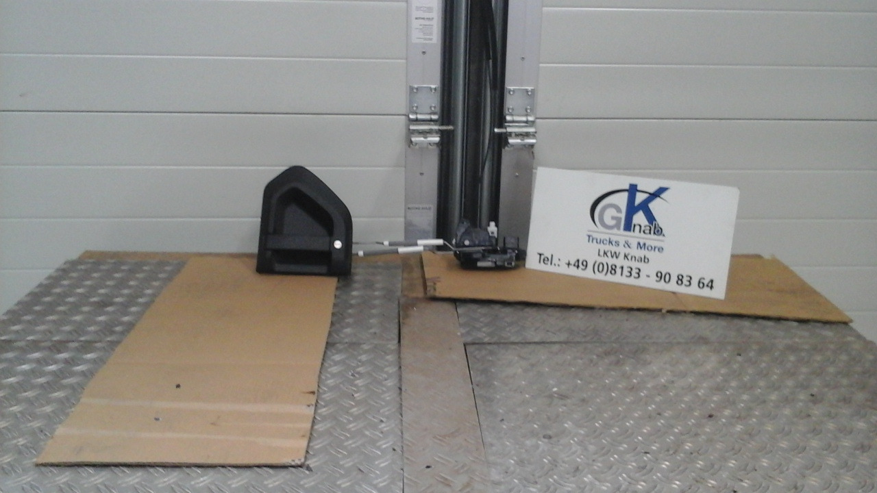 Neuwertige Türschloss Zentralverriegelung links, MAN TGM / TG3, Artikel - Nr.: 81.62680 - 5025 - Door and parts for Truck: picture 1 Neuwertige Türschloss Zentralverriegelung links, MAN TGM / TG3, Artikel - Nr.: 81.62680 - 5025 - Door and parts for Truck: picture 1