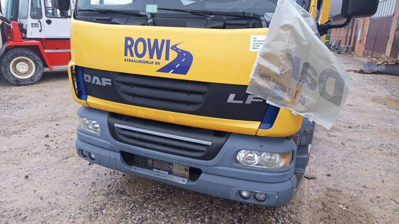 DAF 55.220, 2008 god. - Tow truck: picture 4 DAF 55.220, 2008 god. - Tow truck: picture 4