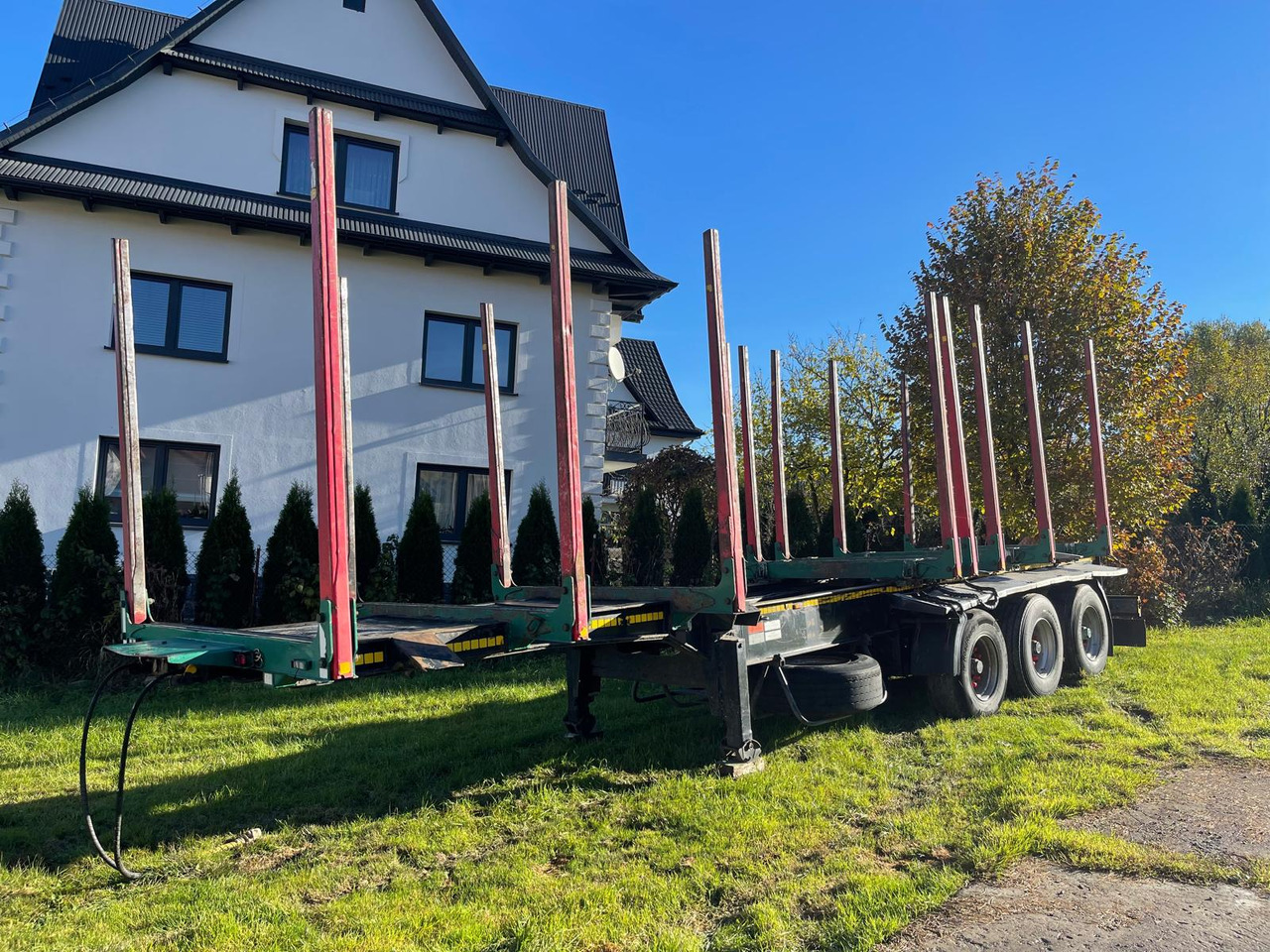 NACZEPA DOLL - Logging semi-trailer: picture 1 NACZEPA DOLL - Logging semi-trailer: picture 1