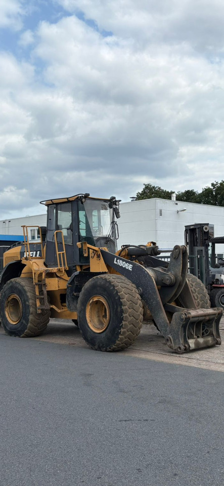 BELL L1806E - Loader: picture 1 BELL L1806E - Loader: picture 1