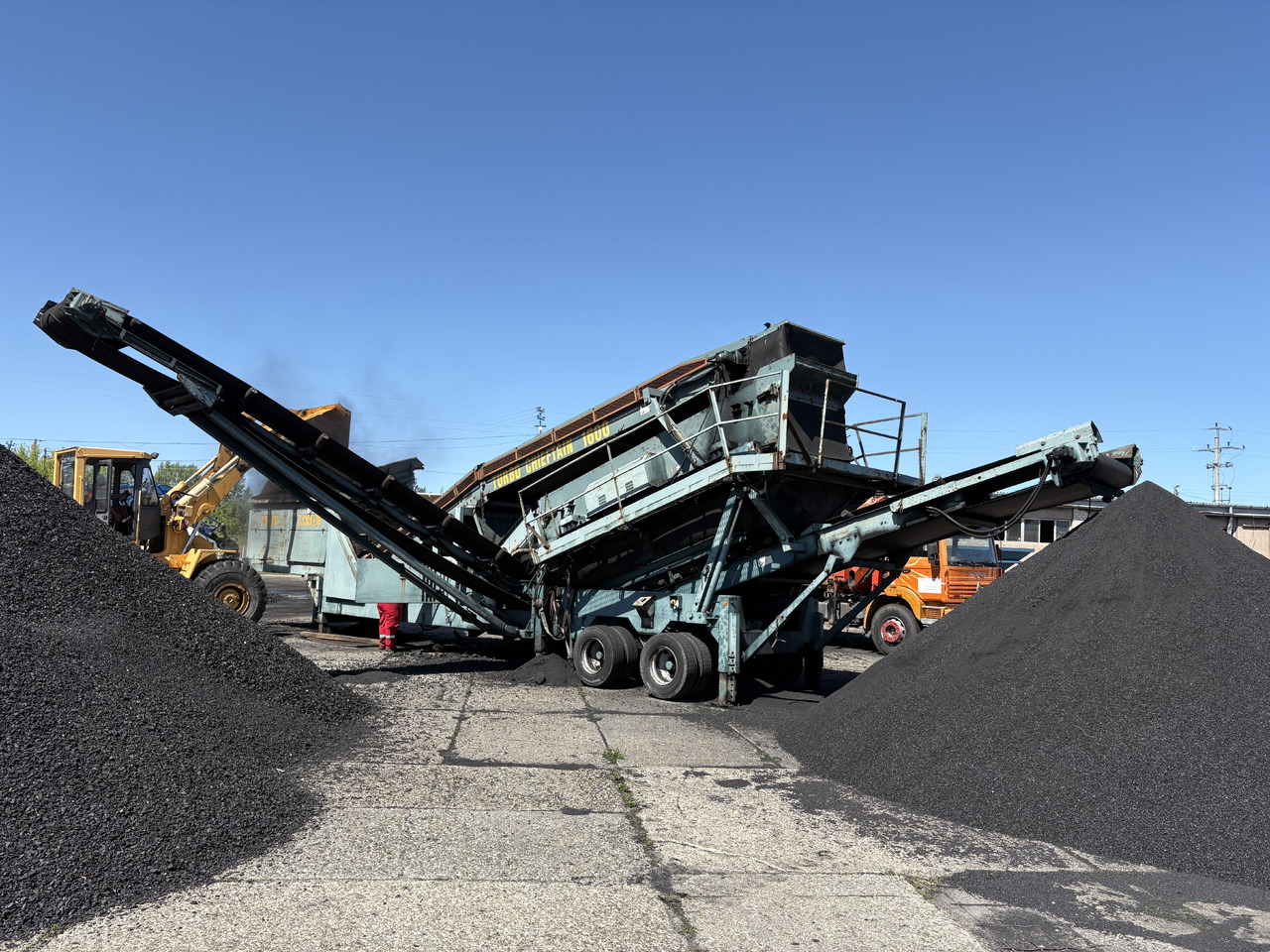 POWERSCREEN Turbo Chieftain 1600 - Screener: picture 2 POWERSCREEN Turbo Chieftain 1600 - Screener: picture 2