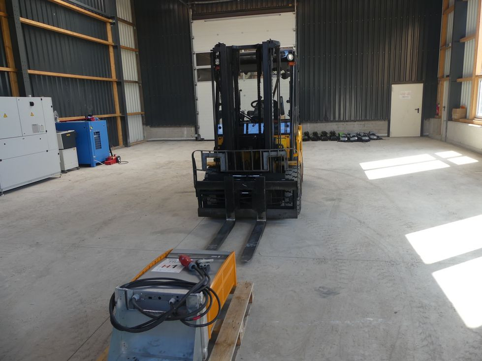 Leasing of HYUNDAI 40B-9 HYUNDAI 40B-9: picture 34 Leasing of HYUNDAI 40B-9 HYUNDAI 40B-9: picture 34