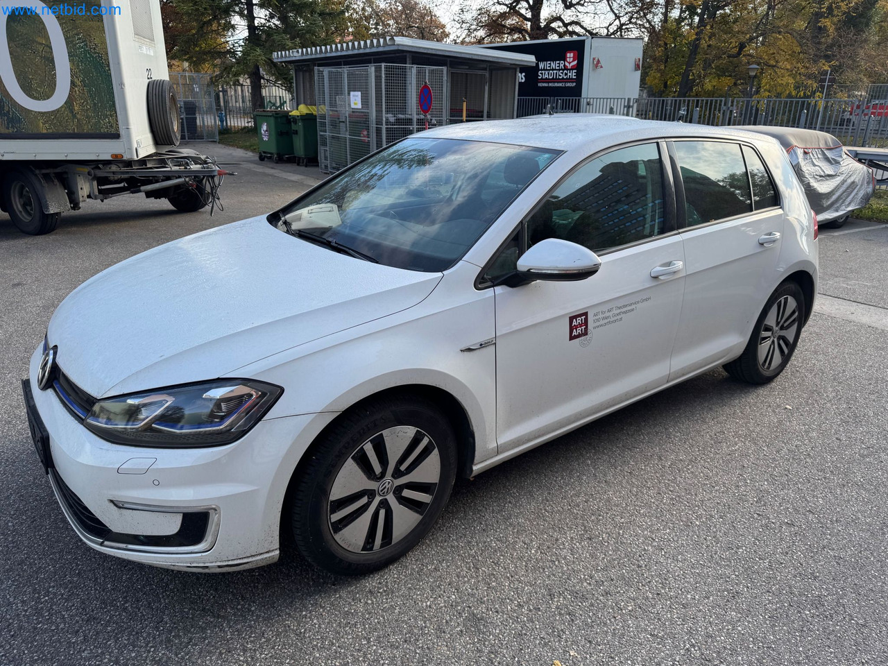 VOLKSWAGEN e-Golf - Car: picture 1 VOLKSWAGEN e-Golf - Car: picture 1