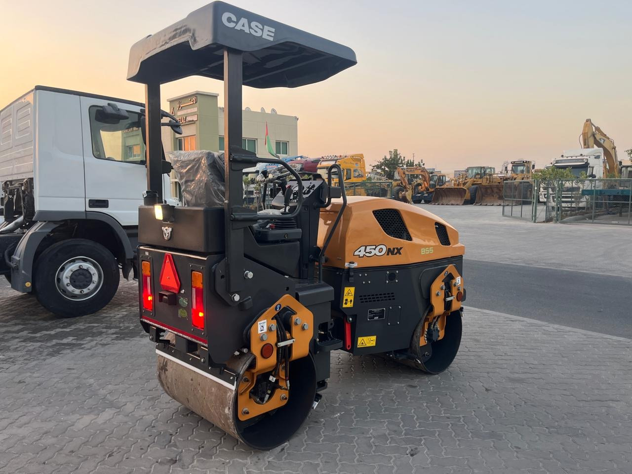 CASE 450 NX - Road roller: picture 1 CASE 450 NX - Road roller: picture 1