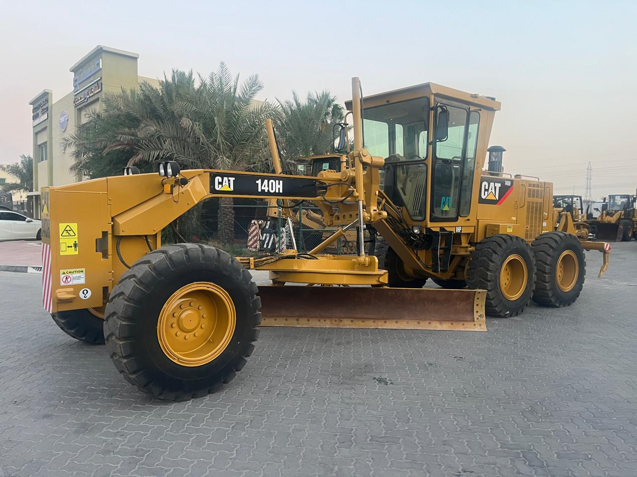 CATERPILLAR 140H - Asphalt machine: picture 1 CATERPILLAR 140H - Asphalt machine: picture 1