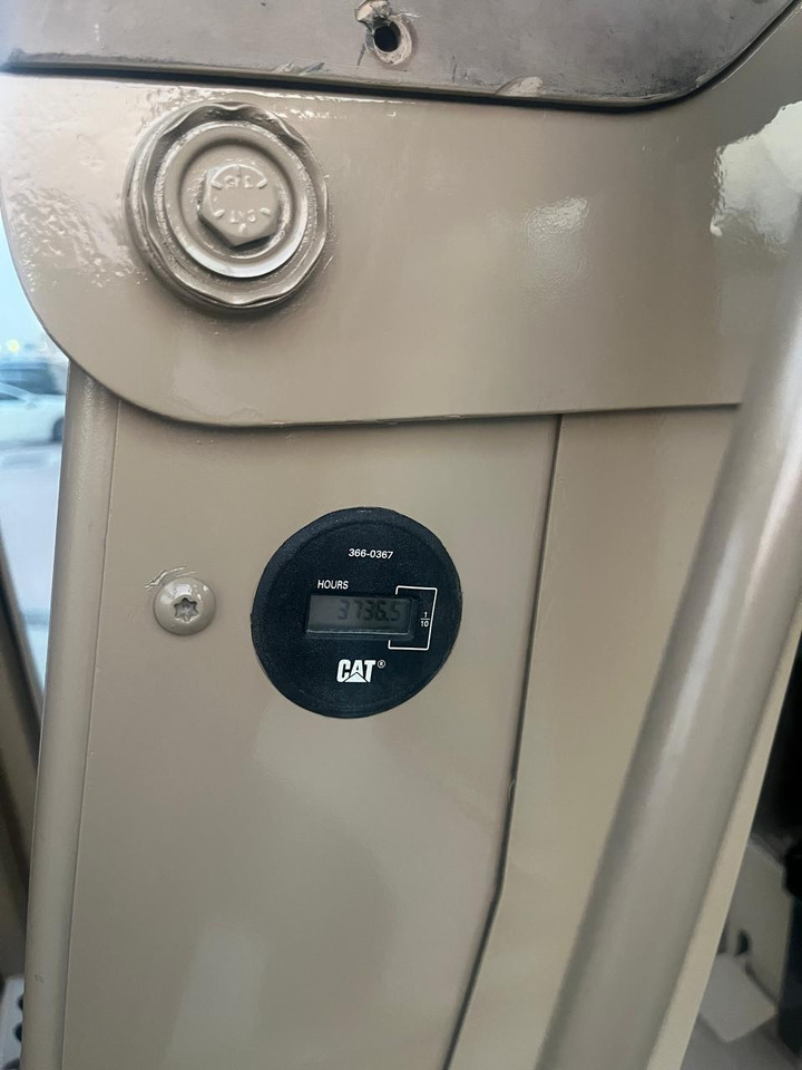 CATERPILLAR 140H - Asphalt machine: picture 2 CATERPILLAR 140H - Asphalt machine: picture 2