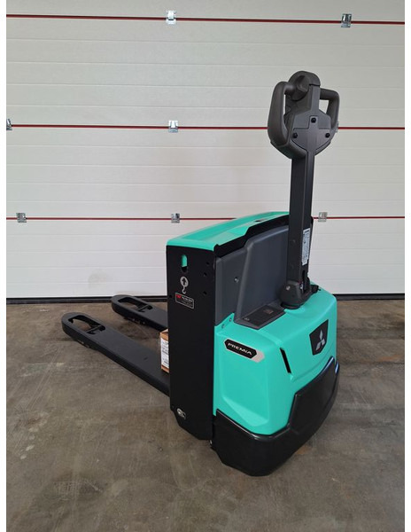 Mitsubishi PBP16N3 - Terminal tractor: picture 1 Mitsubishi PBP16N3 - Terminal tractor: picture 1