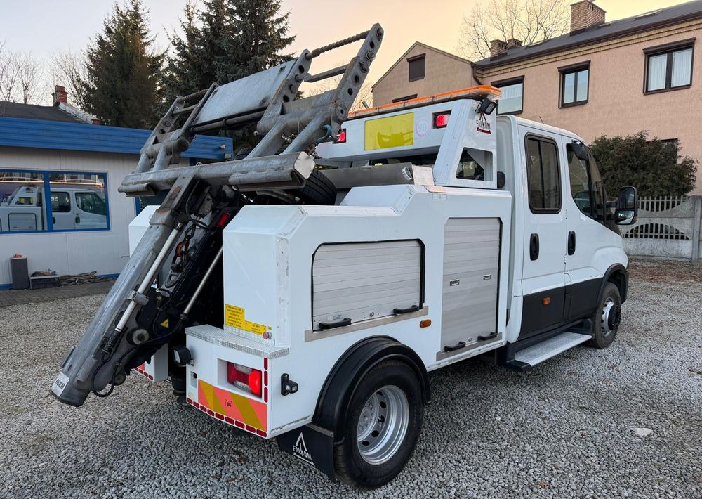 Iveco Daily 70C18 Hi-Matic Pomoc drogowa Holownik 2019r - Tow truck: picture 5 Iveco Daily 70C18 Hi-Matic Pomoc drogowa Holownik 2019r - Tow truck: picture 5