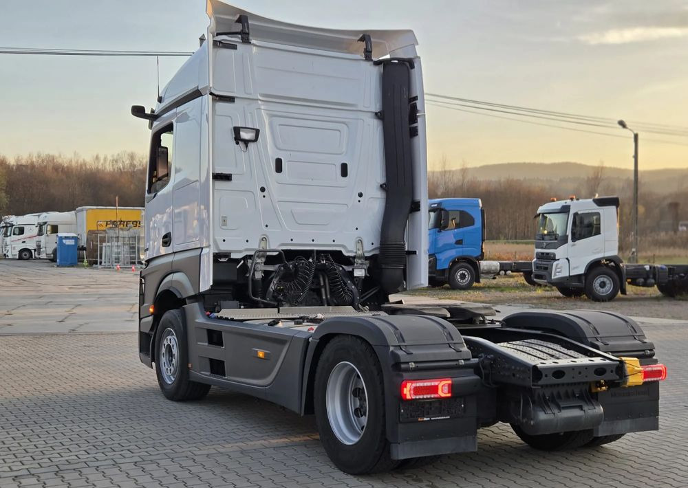Mercedes-Benz Actros 1845/ Retarder olejowy/Klima Postojowa / Aktywny tempomat ACC/ - Tractor unit: picture 4 Mercedes-Benz Actros 1845/ Retarder olejowy/Klima Postojowa / Aktywny tempomat ACC/ - Tractor unit: picture 4