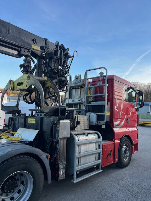 MAN TGX 33.640 6X4 BLS - Tractor unit: picture 5 MAN TGX 33.640 6X4 BLS - Tractor unit: picture 5