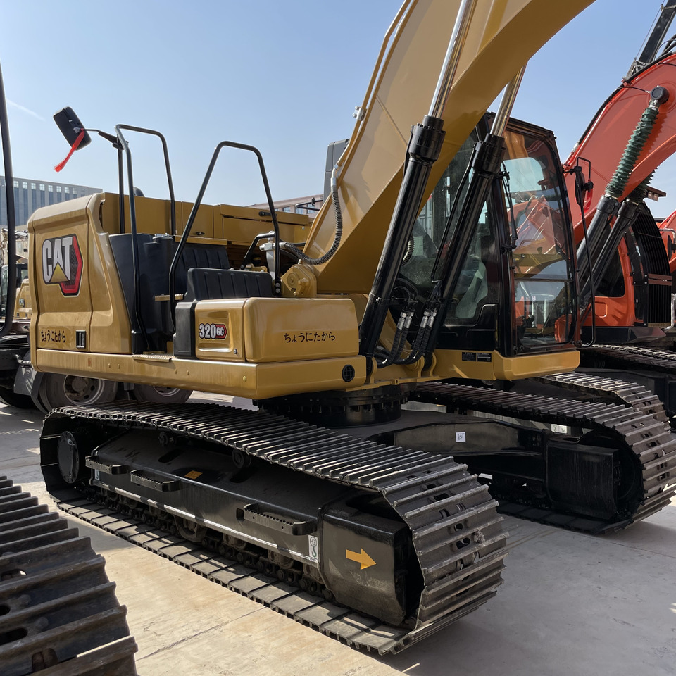 CATERPILLAR CAT 320GC - Crawler excavator: picture 1 CATERPILLAR CAT 320GC - Crawler excavator: picture 1