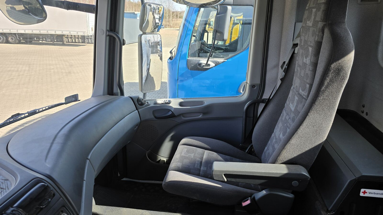 Tipper Mercedes-Benz Actros  3848: picture 10