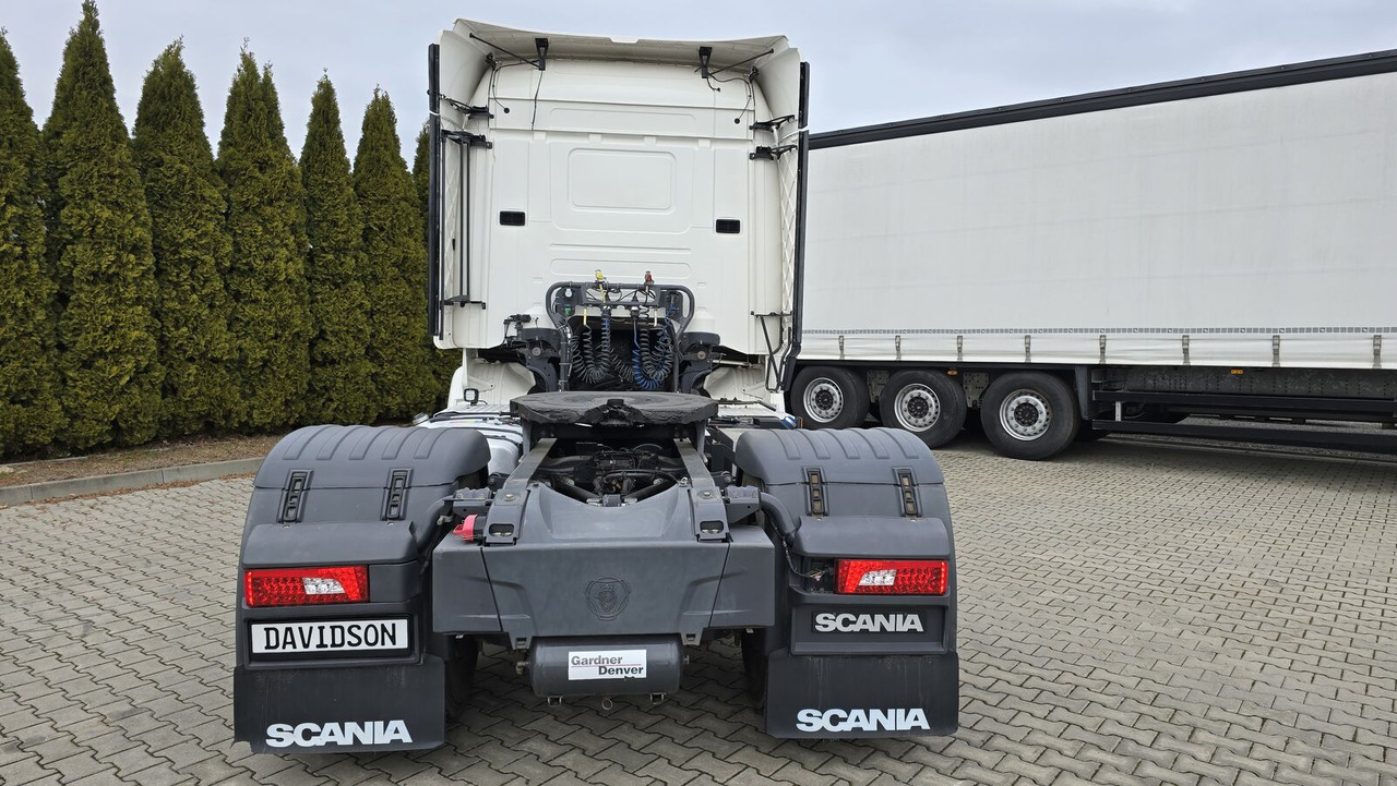 Scania R 450 STREAMLINE E6 + POMPA - Tractor unit: picture 5 Scania R 450 STREAMLINE E6 + POMPA - Tractor unit: picture 5
