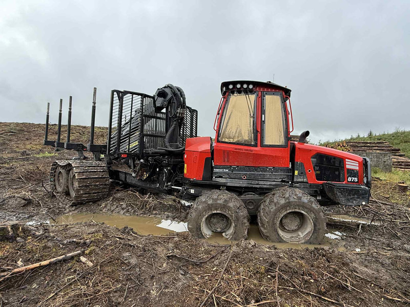 Komatsu 875 - Forwarder: picture 1 Komatsu 875 - Forwarder: picture 1