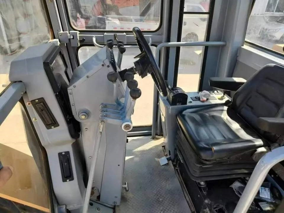 CAT 140 K - Grader: picture 2 CAT 140 K - Grader: picture 2