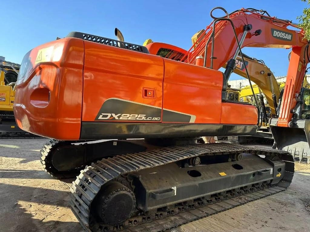 Doosan DX 225 LC-9c - Mini excavator: picture 5 Doosan DX 225 LC-9c - Mini excavator: picture 5