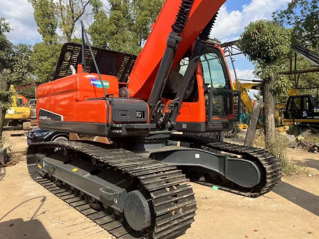 Doosan DX 225 LC-9c - Mini excavator: picture 4 Doosan DX 225 LC-9c - Mini excavator: picture 4
