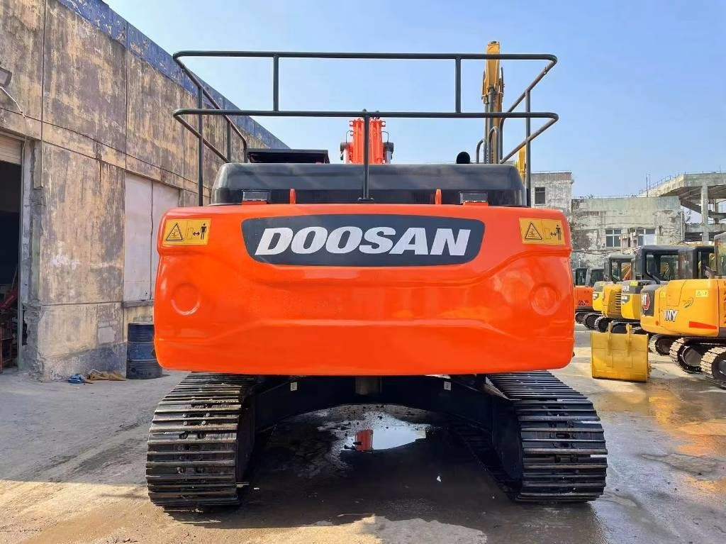 Doosan DX 300 LC - 9 C - Mini excavator: picture 4 Doosan DX 300 LC - 9 C - Mini excavator: picture 4