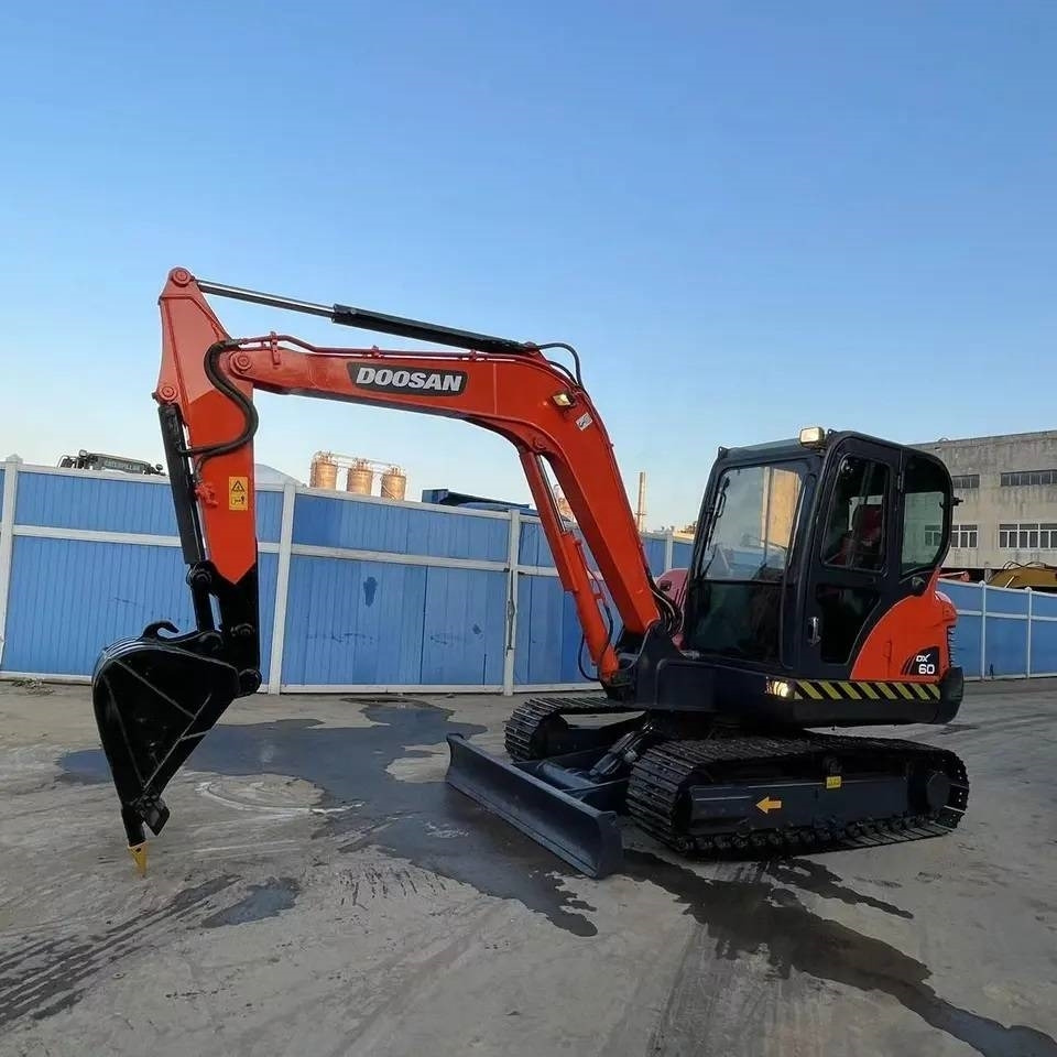Doosan DX 60 - Mini excavator: picture 4 Doosan DX 60 - Mini excavator: picture 4