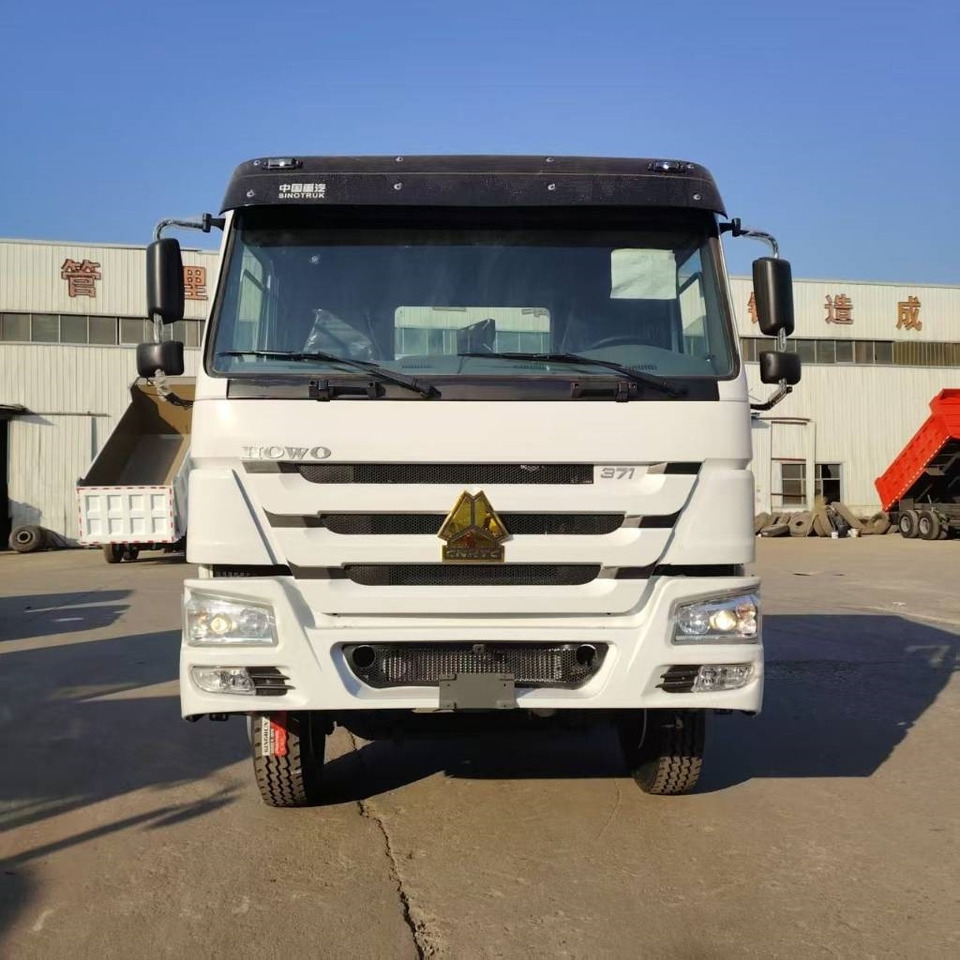 Howo 371 - Cab chassis truck: picture 2 Howo 371 - Cab chassis truck: picture 2