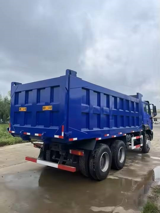 Howo NX - Tipper: picture 4 Howo NX - Tipper: picture 4