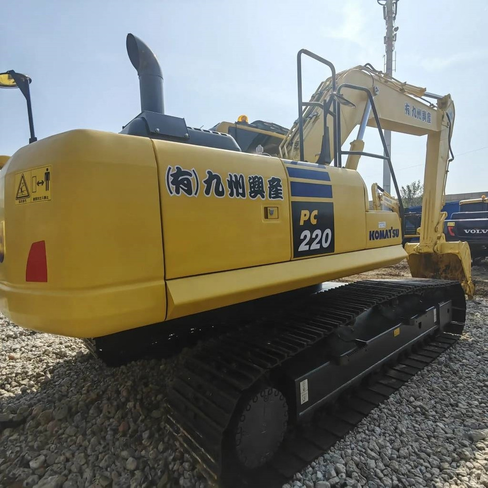 Komatsu PC 220-8 - Crawler excavator: picture 2 Komatsu PC 220-8 - Crawler excavator: picture 2