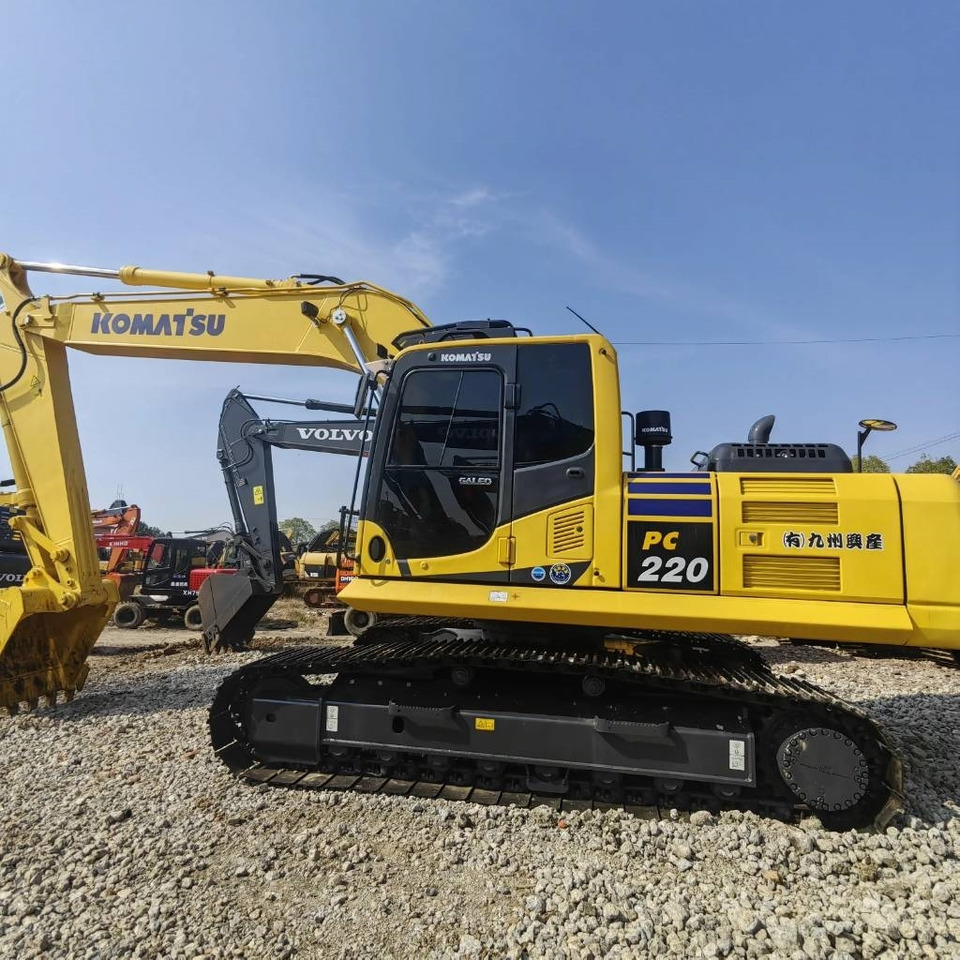 Komatsu PC 220-8 - Crawler excavator: picture 1 Komatsu PC 220-8 - Crawler excavator: picture 1