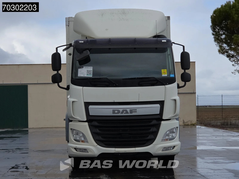 DAF CF 250 4X2 19 Toneladas - Automático - Plataforma elevadora trasera de 2000kg - Airco - Euro 6 - Box truck: picture 5 DAF CF 250 4X2 19 Toneladas - Automático - Plataforma elevadora trasera de 2000kg - Airco - Euro 6 - Box truck: picture 5