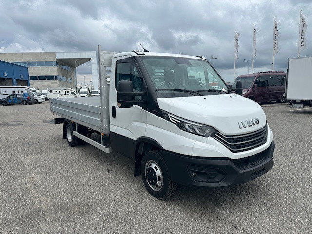 Iveco Daily 35C18H - Cab chassis truck: picture 2 Iveco Daily 35C18H - Cab chassis truck: picture 2