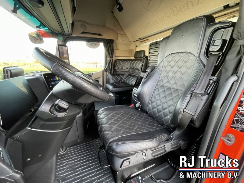 Mercedes-Benz ACTROS 1845 Gigaspace - SoloStar | MirrorCam | VOITH Retarder | NL Truck - Tractor unit: picture 5 Mercedes-Benz ACTROS 1845 Gigaspace - SoloStar | MirrorCam | VOITH Retarder | NL Truck - Tractor unit: picture 5