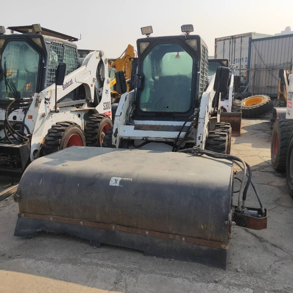 Bobcat S160 - Skid steer loader: picture 1 Bobcat S160 - Skid steer loader: picture 1