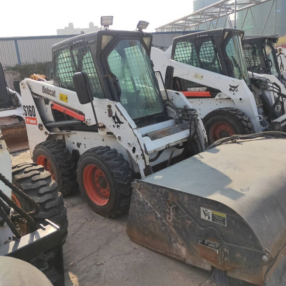 Bobcat S160 - Skid steer loader: picture 2 Bobcat S160 - Skid steer loader: picture 2